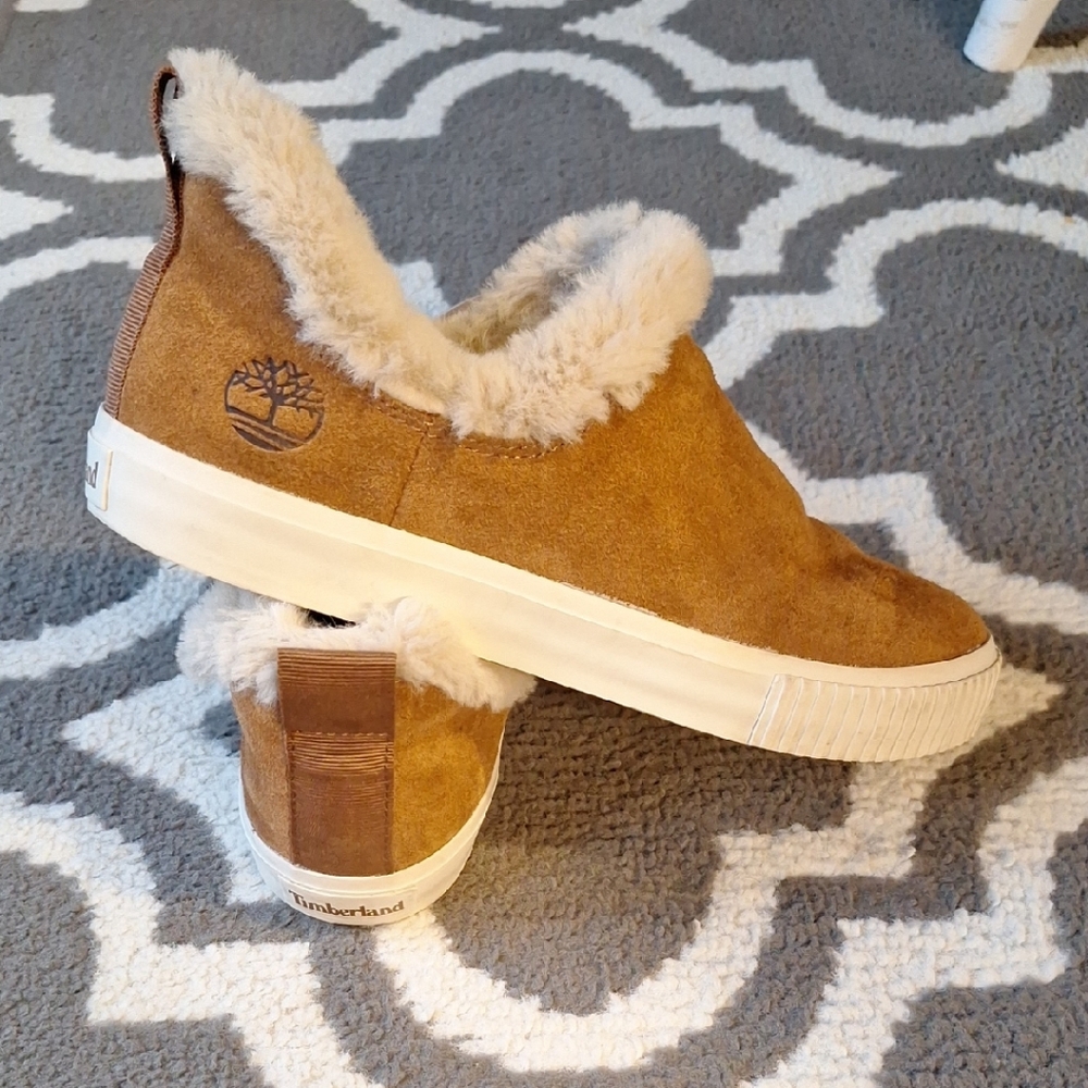 Timberland Tan Suede Fur-Lined Slip-Ons